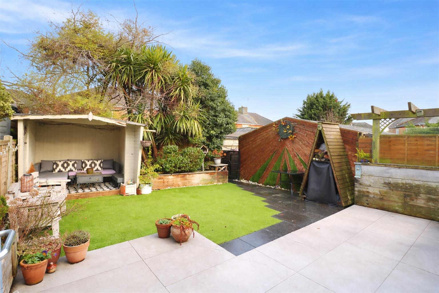 Property Image c18188d2-f3f9-4bb6-9039-852a08efc603