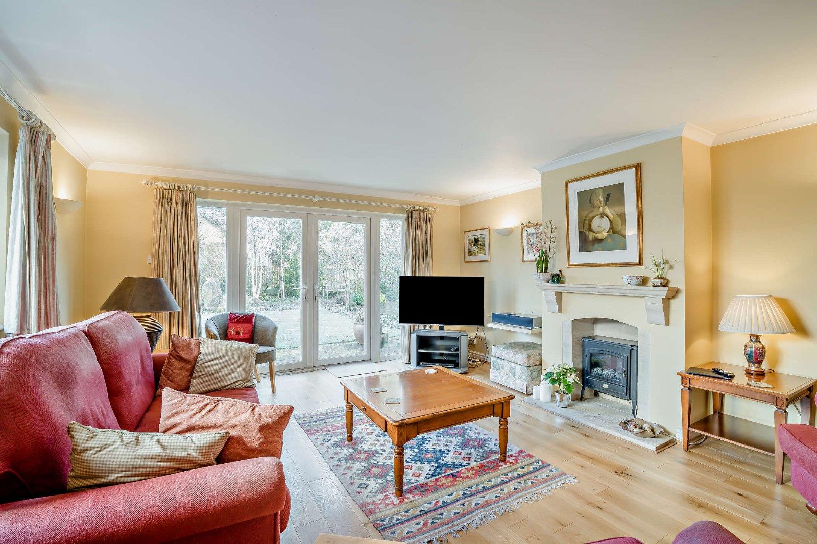 Property Image c187d735-c099-4a76-9d88-28200c8dd8c9