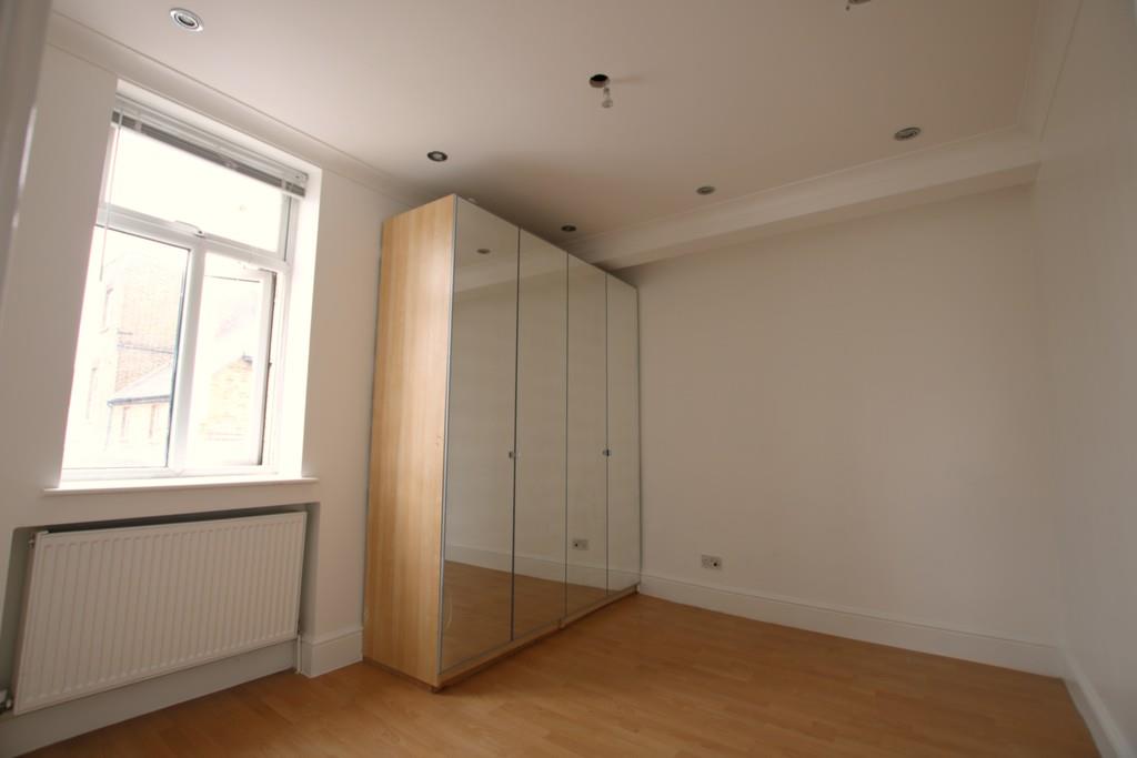 Property Image c192698d-6414-41a2-9a36-f3d7a175f998