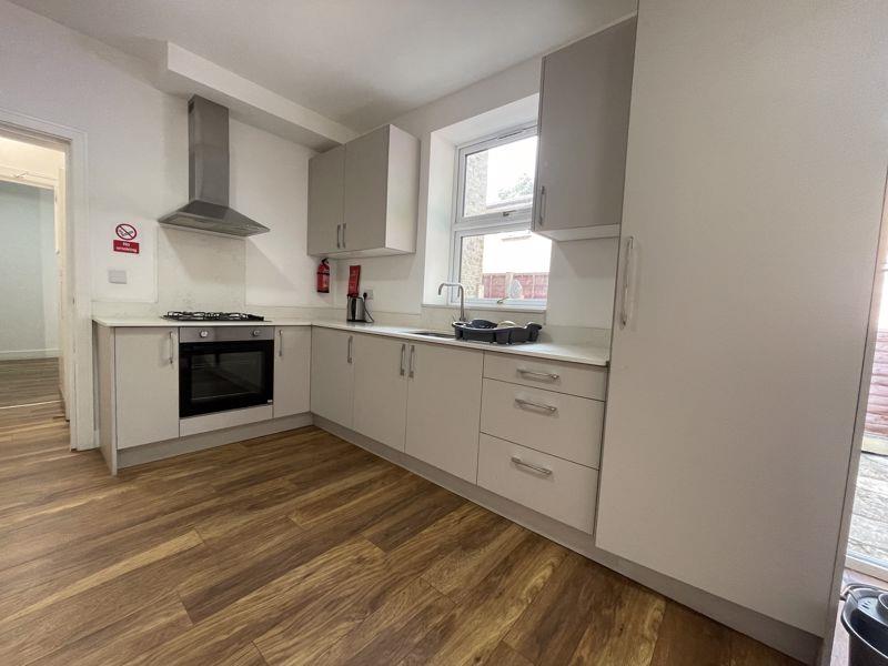 Property Image c19ccbc7-1981-4379-ad20-fffda86c01db