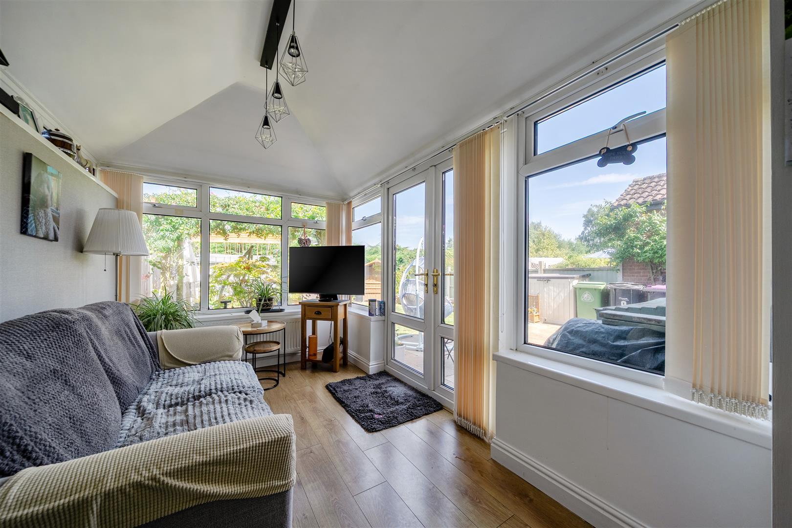 Property Image c1abc89b-d0cd-4a6b-8c08-34e2869362ed