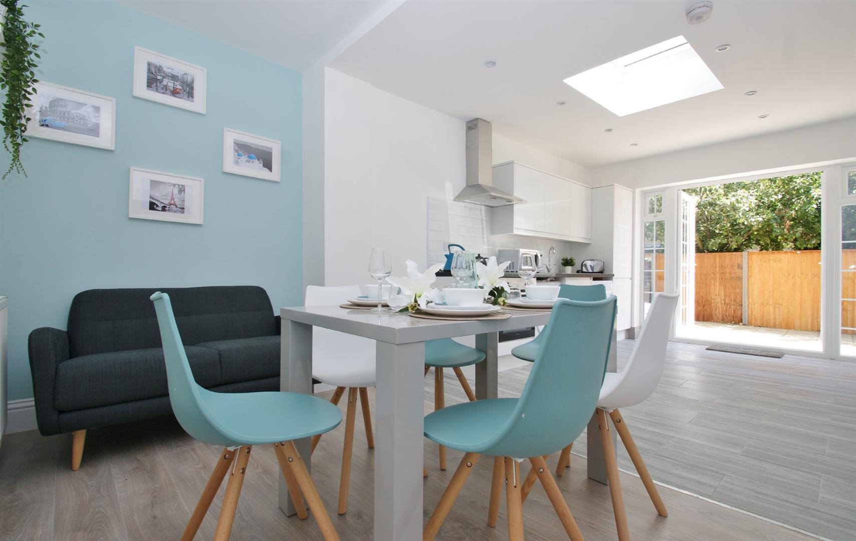 Property Image c1c0879a-c6c4-4322-a515-b386610af9e8