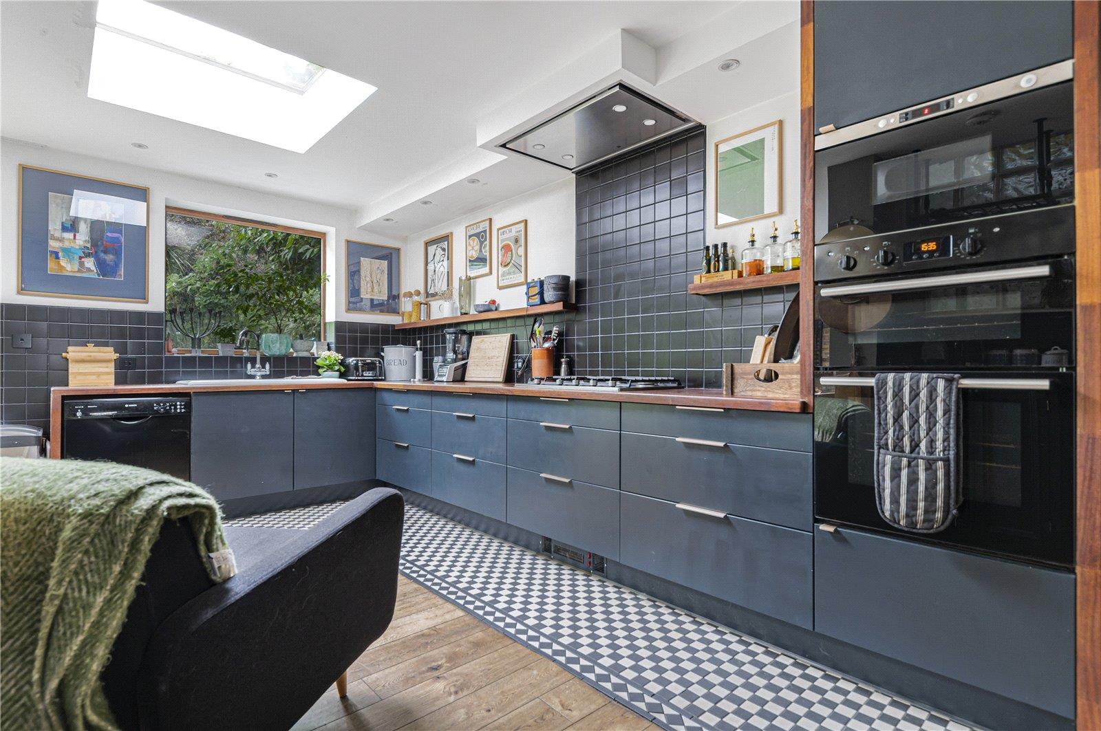 Property Image c1c915c4-807d-4f4a-a065-5c7d59dca0d3