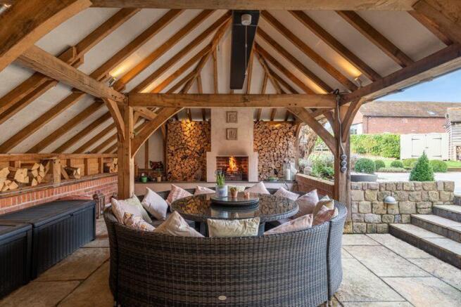 Property Image c1d877a0-feb4-444f-baea-66763b8c0626