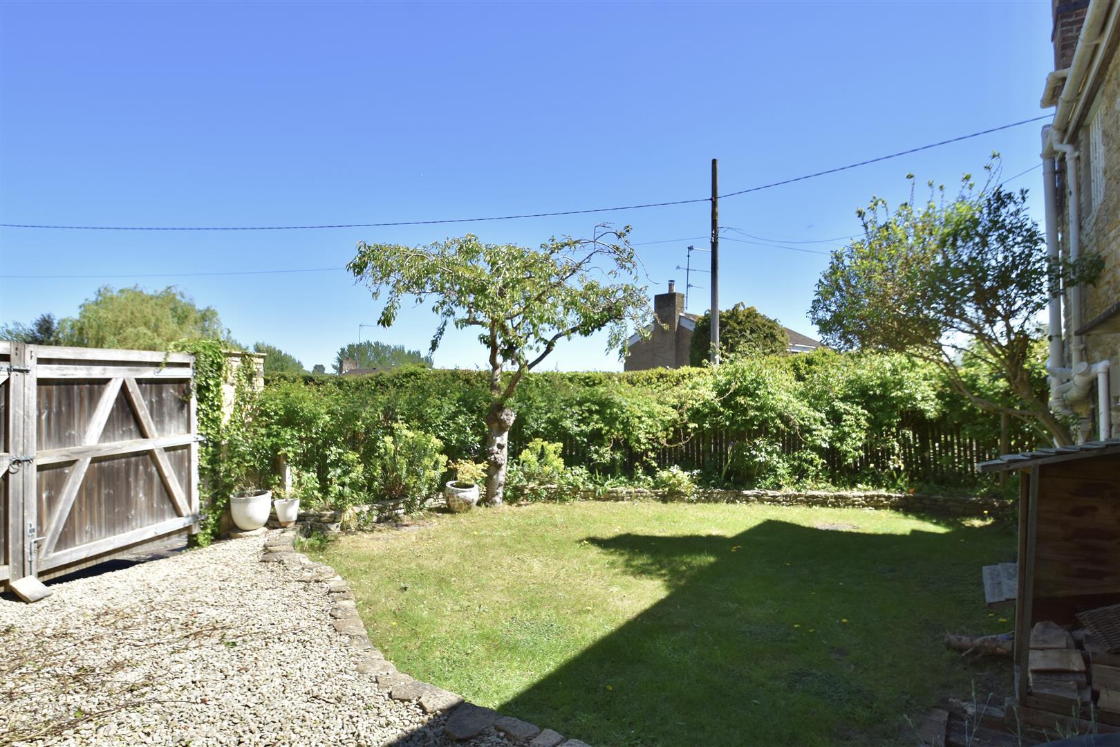Property Image c1e172a4-18b3-457f-bb29-5955657a415f