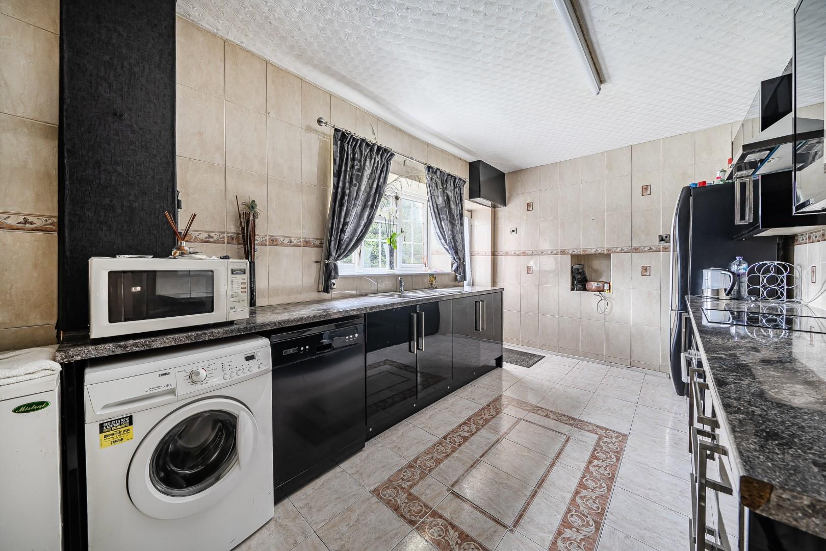 Property Image c1e2170c-7ec3-4249-b833-63529b2627b9