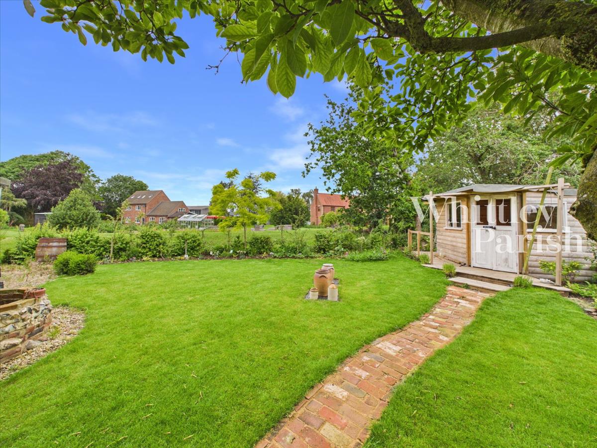 Property Image c1f9ea23-50ed-406c-88f7-81a66afa58e2