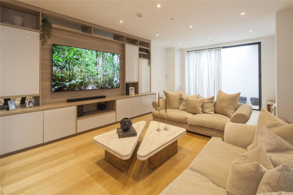 Property Image c210a0e4-b0b8-402b-8c23-d5b97572dcc2