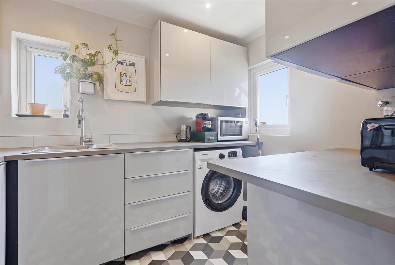 Property Image c212a2d0-f60a-4feb-a176-8049f4918110