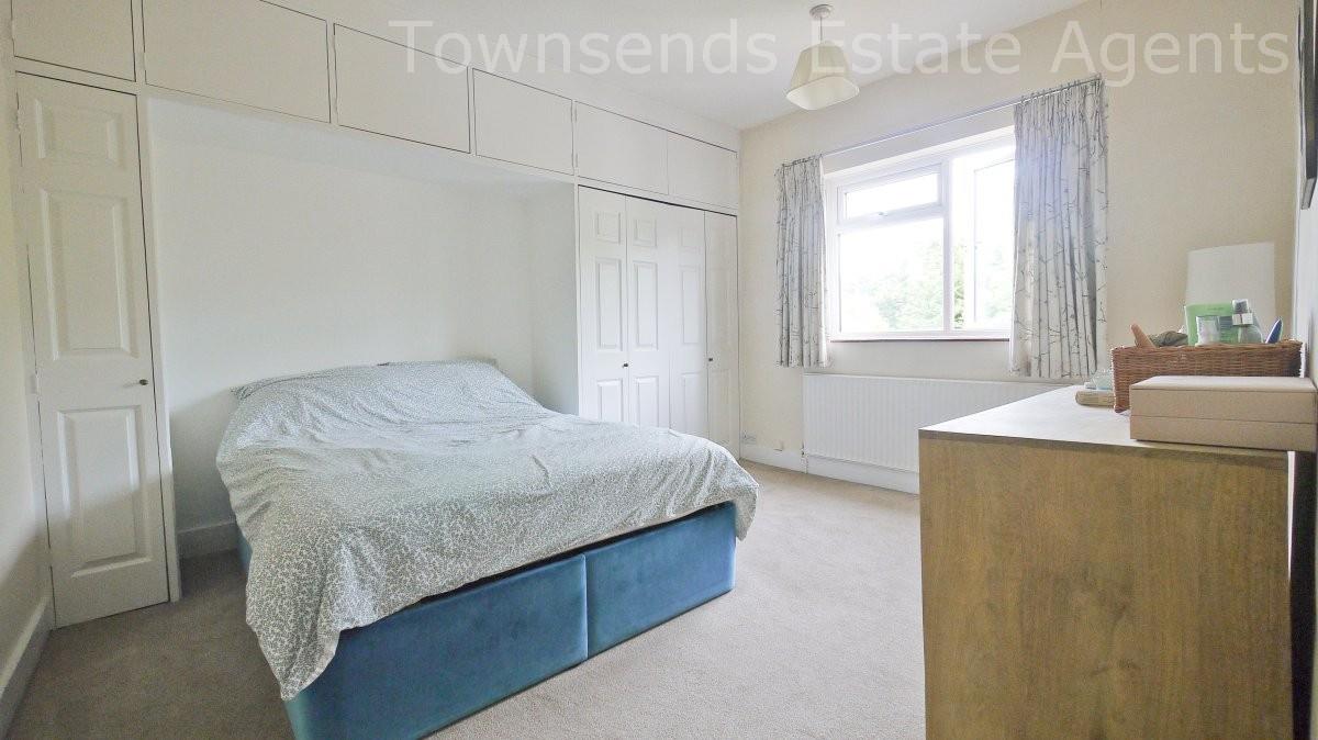 Property Image c2142d2d-0cdf-4ff1-b77c-adc84af72595