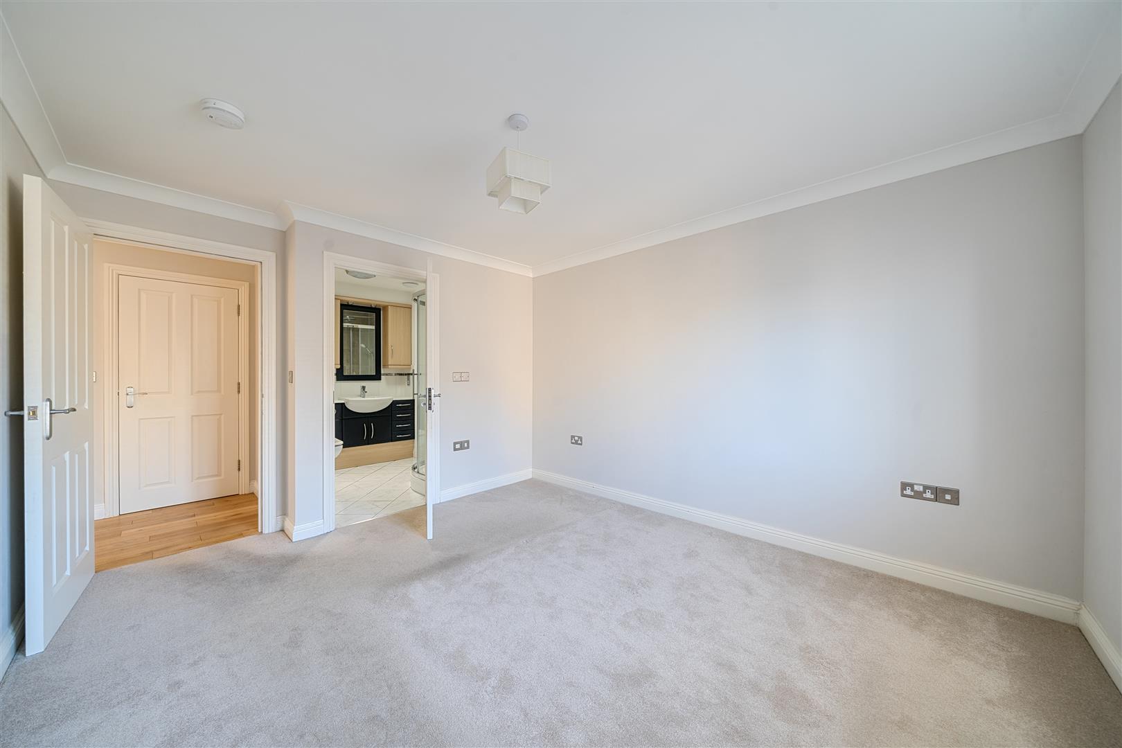 Property Image c216211b-8806-4d05-9214-fd3868e09982