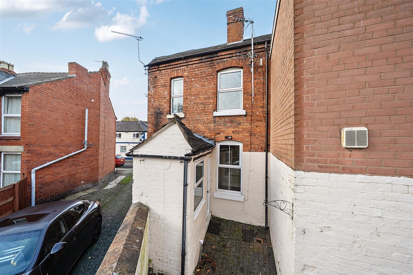 Property Image c21c36dc-4310-477c-94f2-66b98c93e4ea