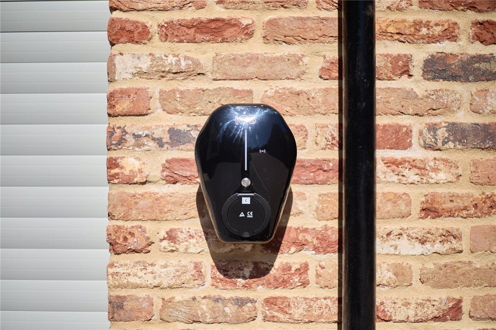 Property Image c2240de8-fcd9-4698-aadf-9cfbf4f55a70