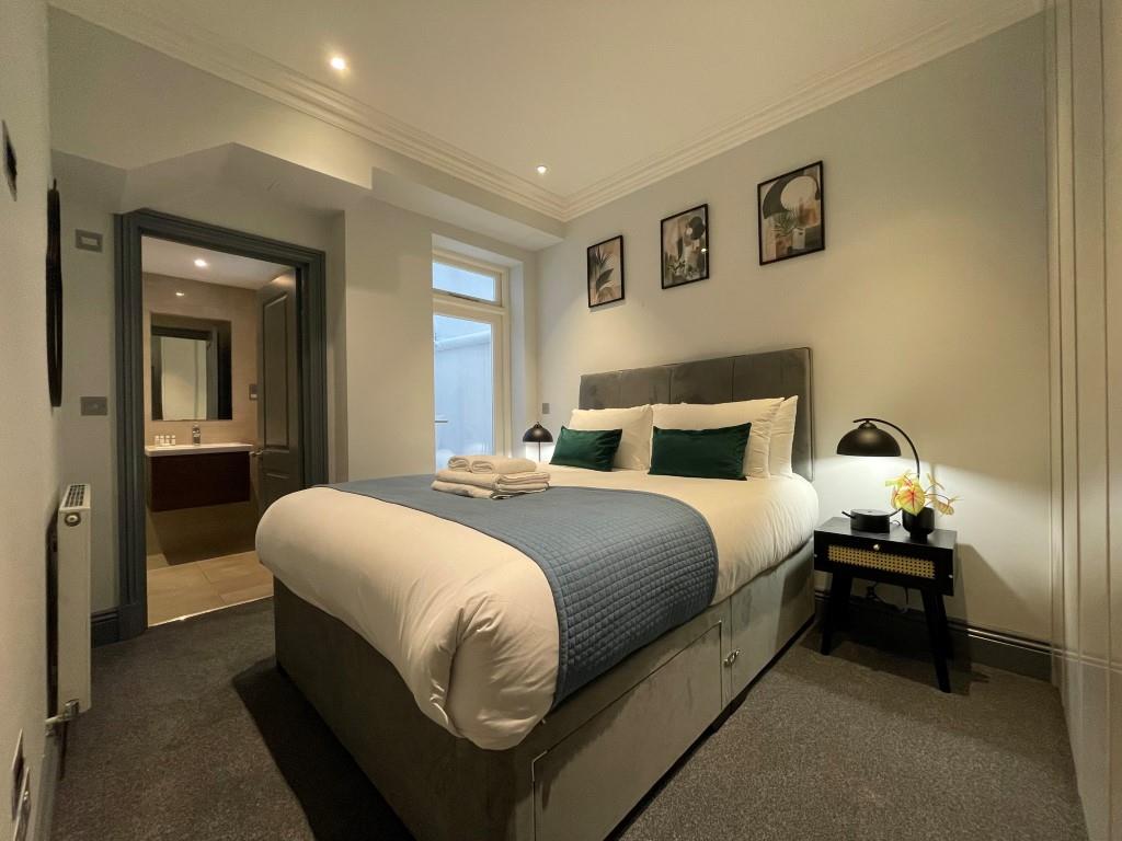 Property Image c2322803-5600-49a7-9d90-b8d924a41679