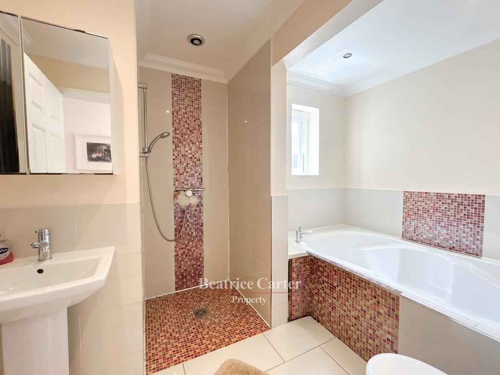 Property Image c2386444-221d-4986-8434-60a2e9a5f727