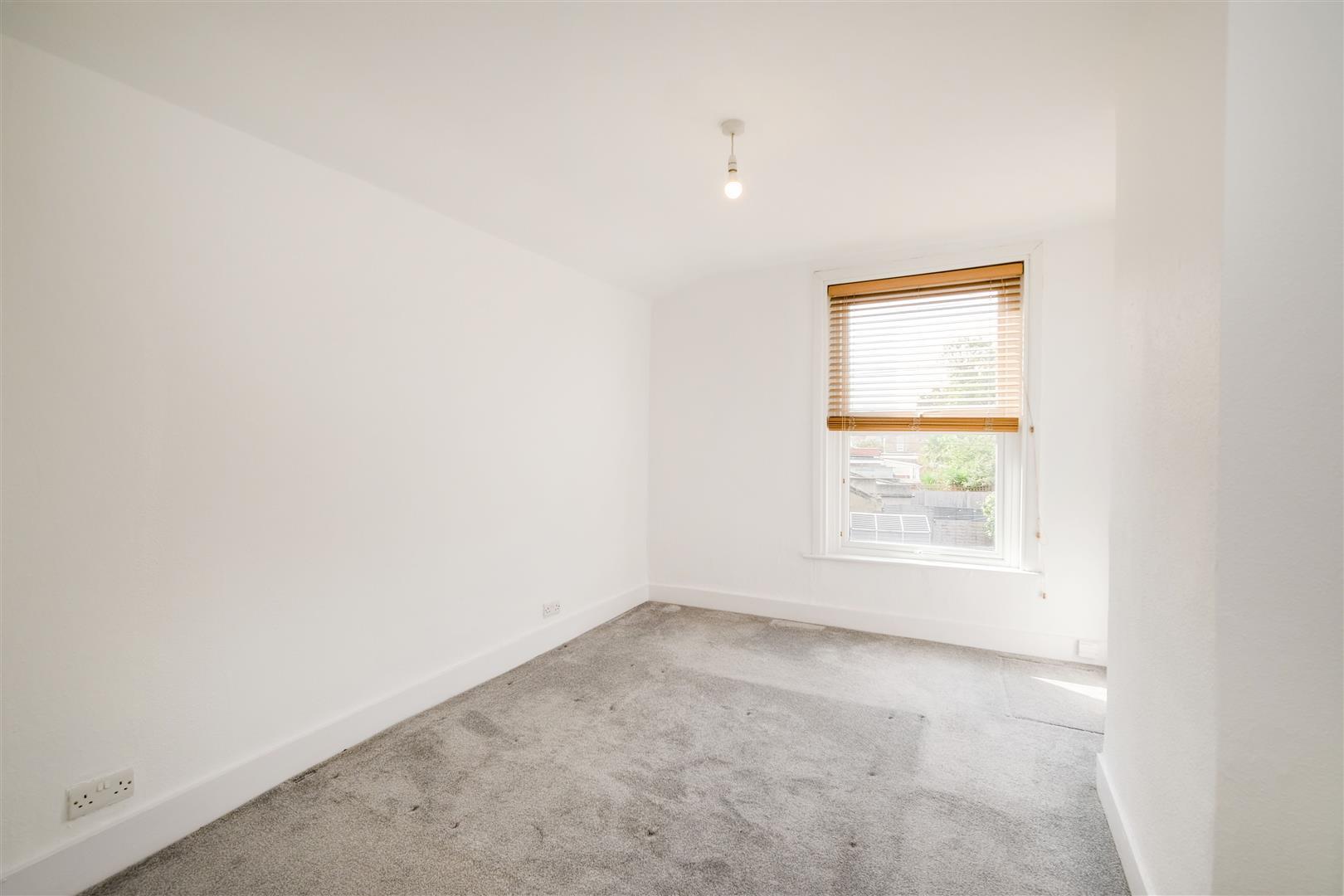 Property Image c2417a19-18d2-40d8-9ce4-84bb2982b31d