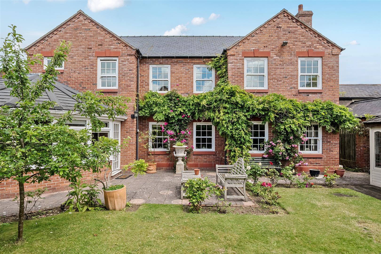 Property Image c2436750-2485-4f36-90ba-ebcc9d3f0d8d