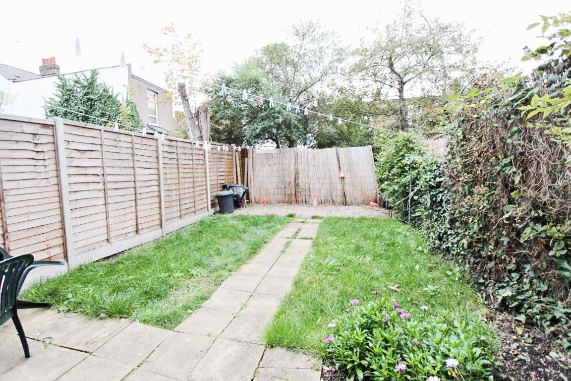 Property Image c24483b4-2b92-43f7-8f42-57381a3305db