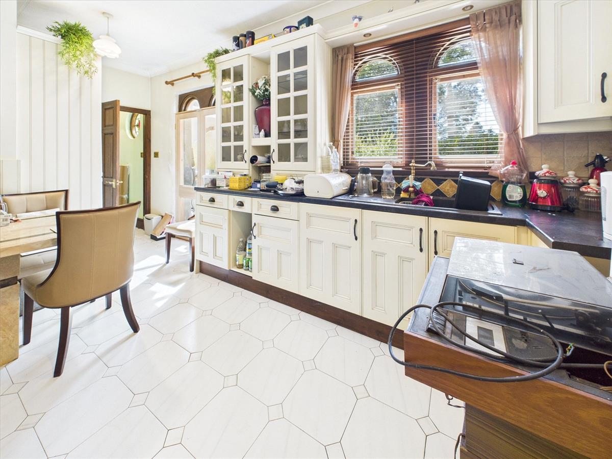 Property Image c24d1756-ec52-4949-9956-44d154156bd0