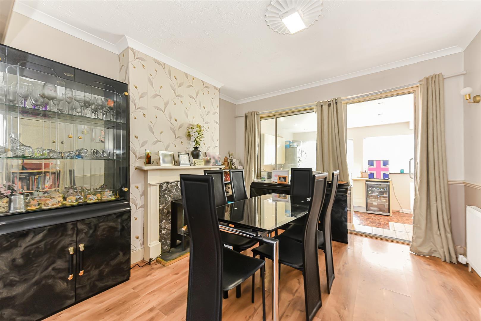 Property Image c25529b2-e150-495f-a835-9bed6cab53f7