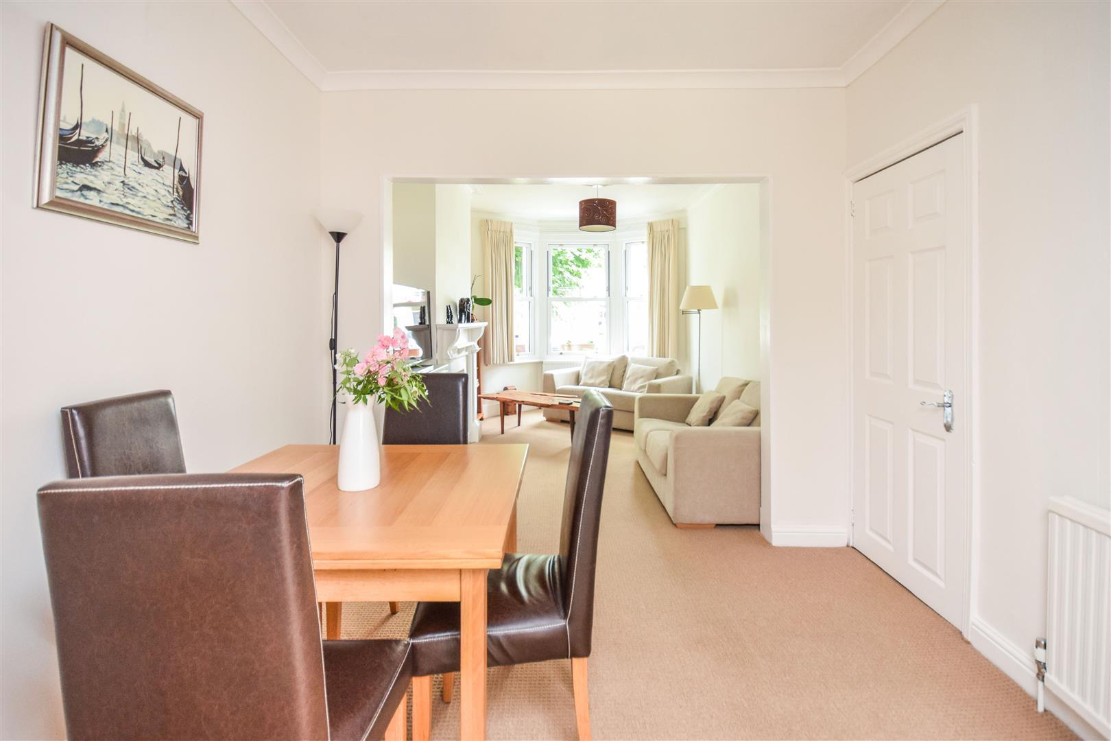 Property Image c264a2e3-f38b-4b85-8c4b-01022767bc72
