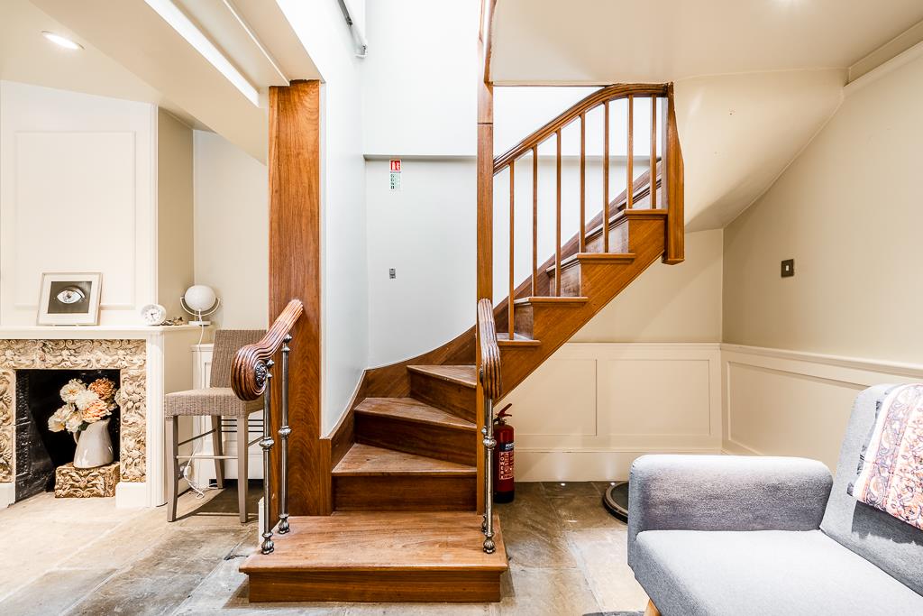 Property Image c268d6ba-20a2-42ba-9655-610ad8e840bc