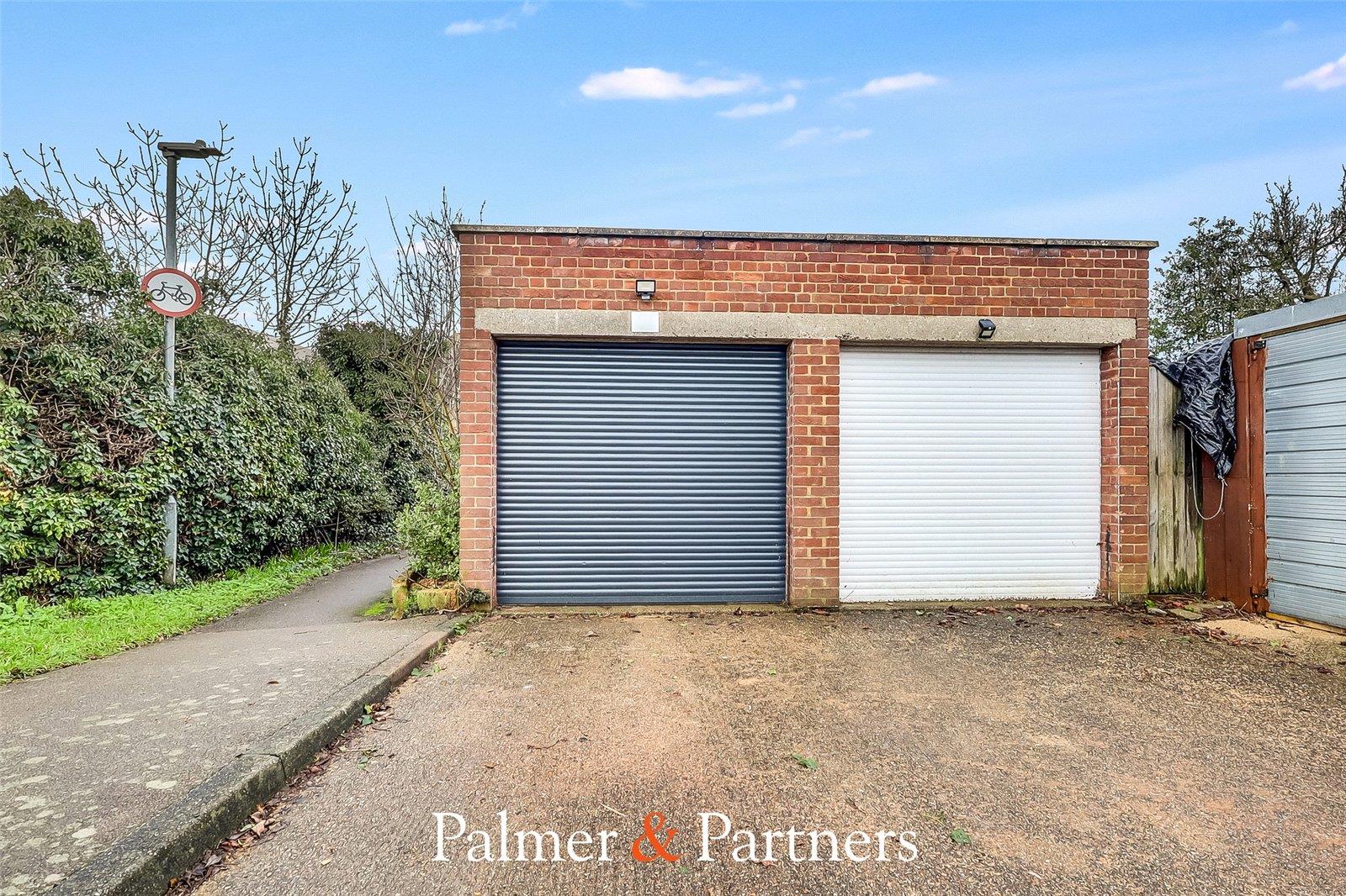 Property Image c276411a-7b3a-480a-a9dd-eed46c53b40e