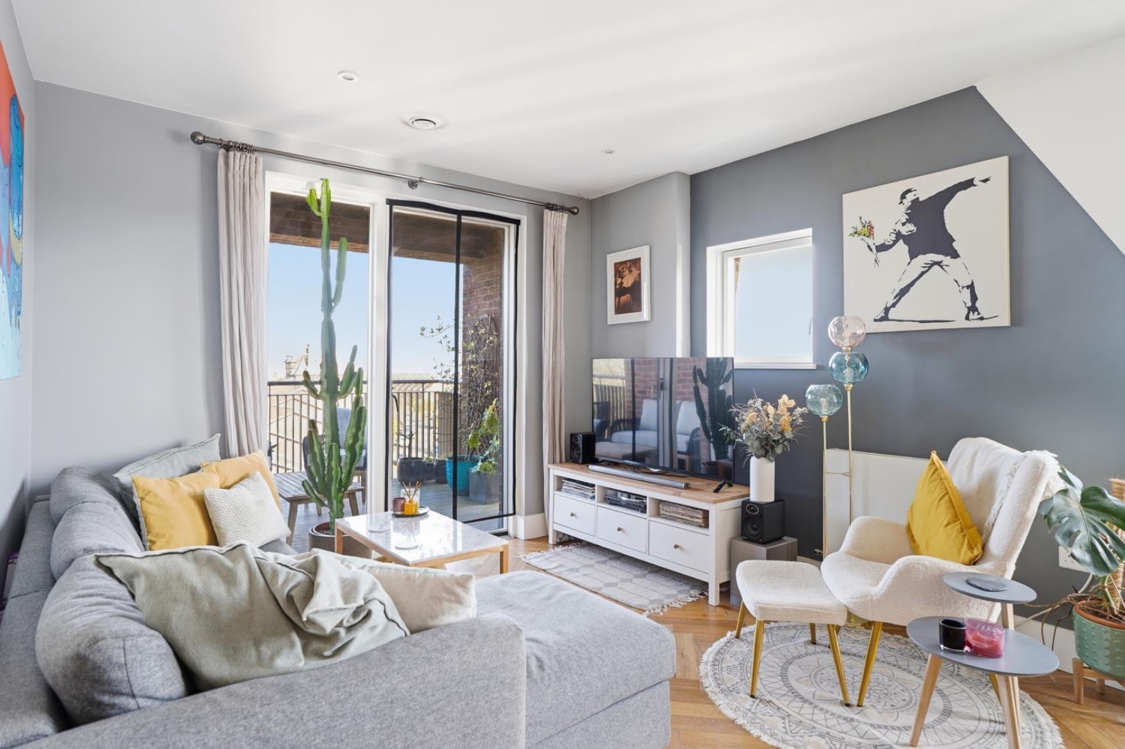 Property Image c284853a-c136-4590-9e16-c78012bea023