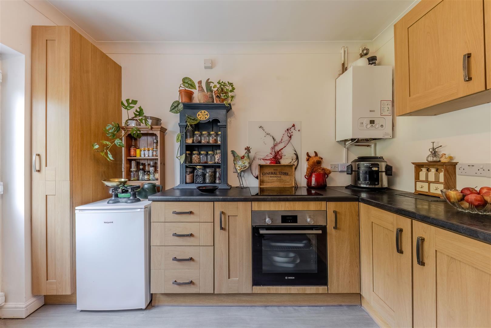 Property Image c288008f-9ba4-4bd4-9662-2d1761c960e5