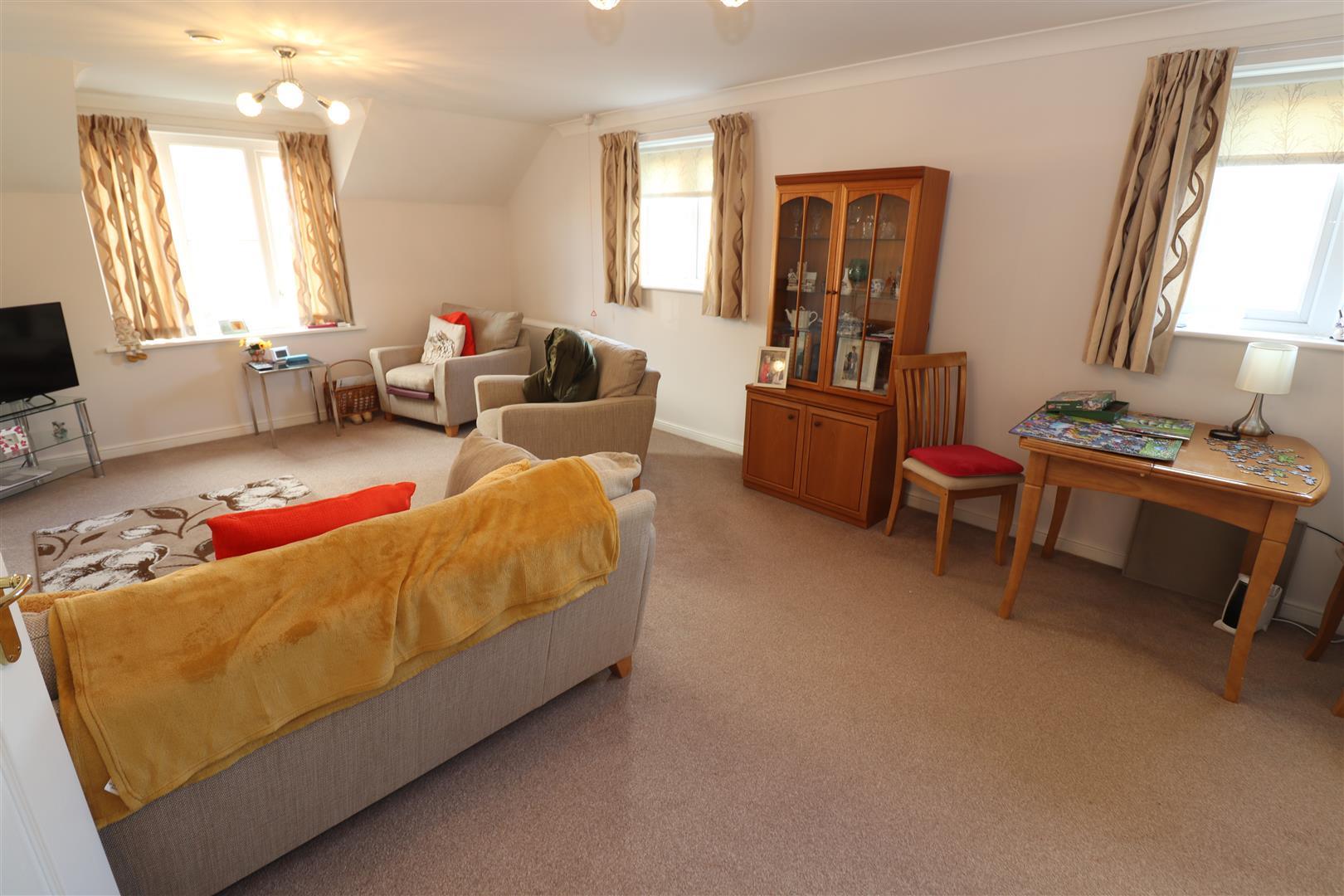 Property Image c29074b4-c320-46cf-8193-1eb6a5e0c6ce