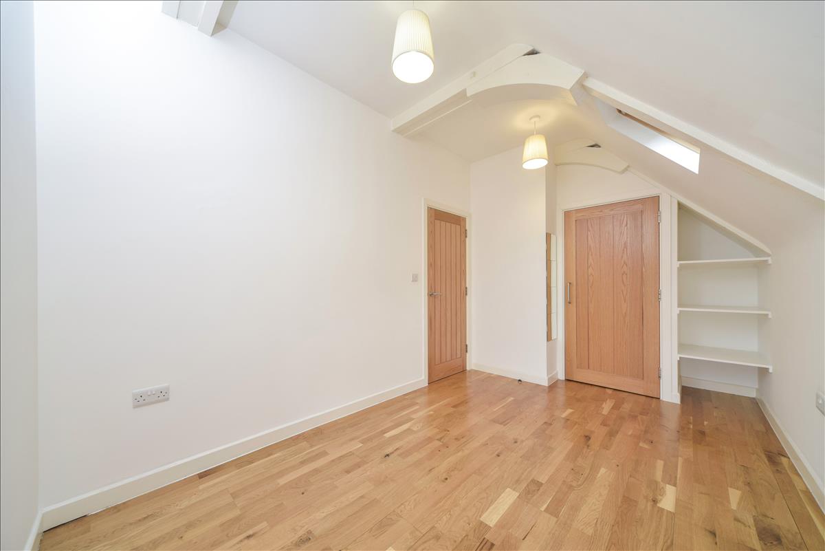 Property Image c29290bb-da9c-4f25-b9fc-6b1dce688bab