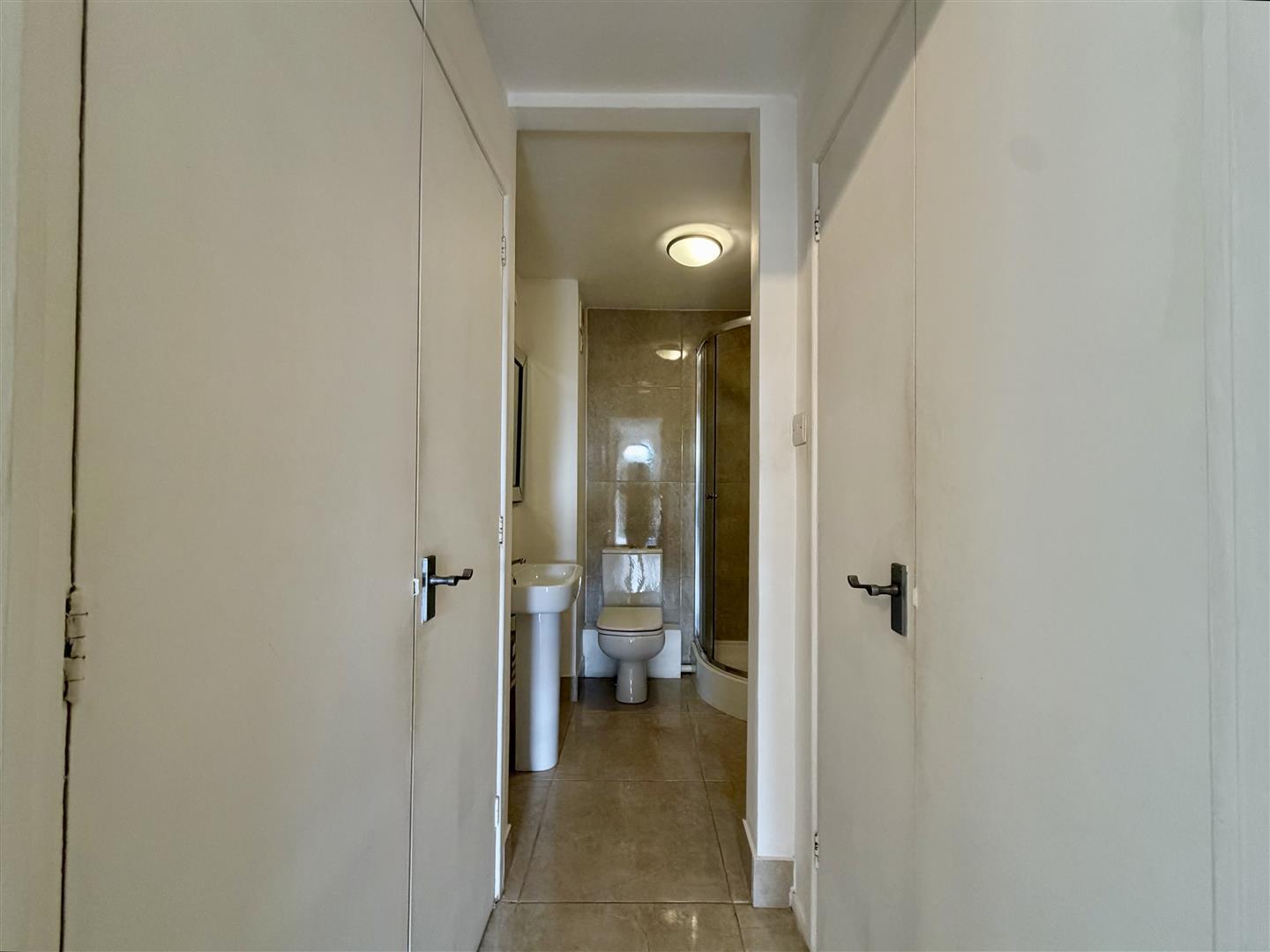 Property Image c29c1380-6bcd-419e-843b-d6cf98a2e4fc