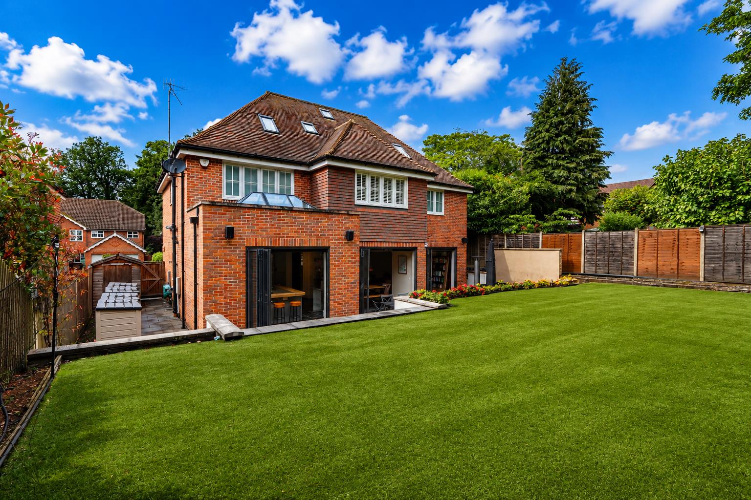 Property Image c2a41e4b-e841-46d8-a4cc-a05b9f217e24