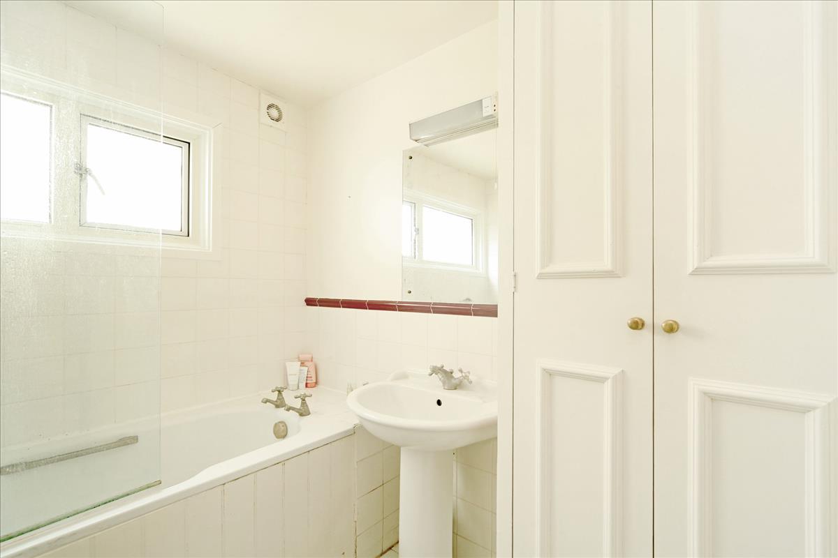 Property Image c2aae158-9d6b-4706-96f8-b412300f111b