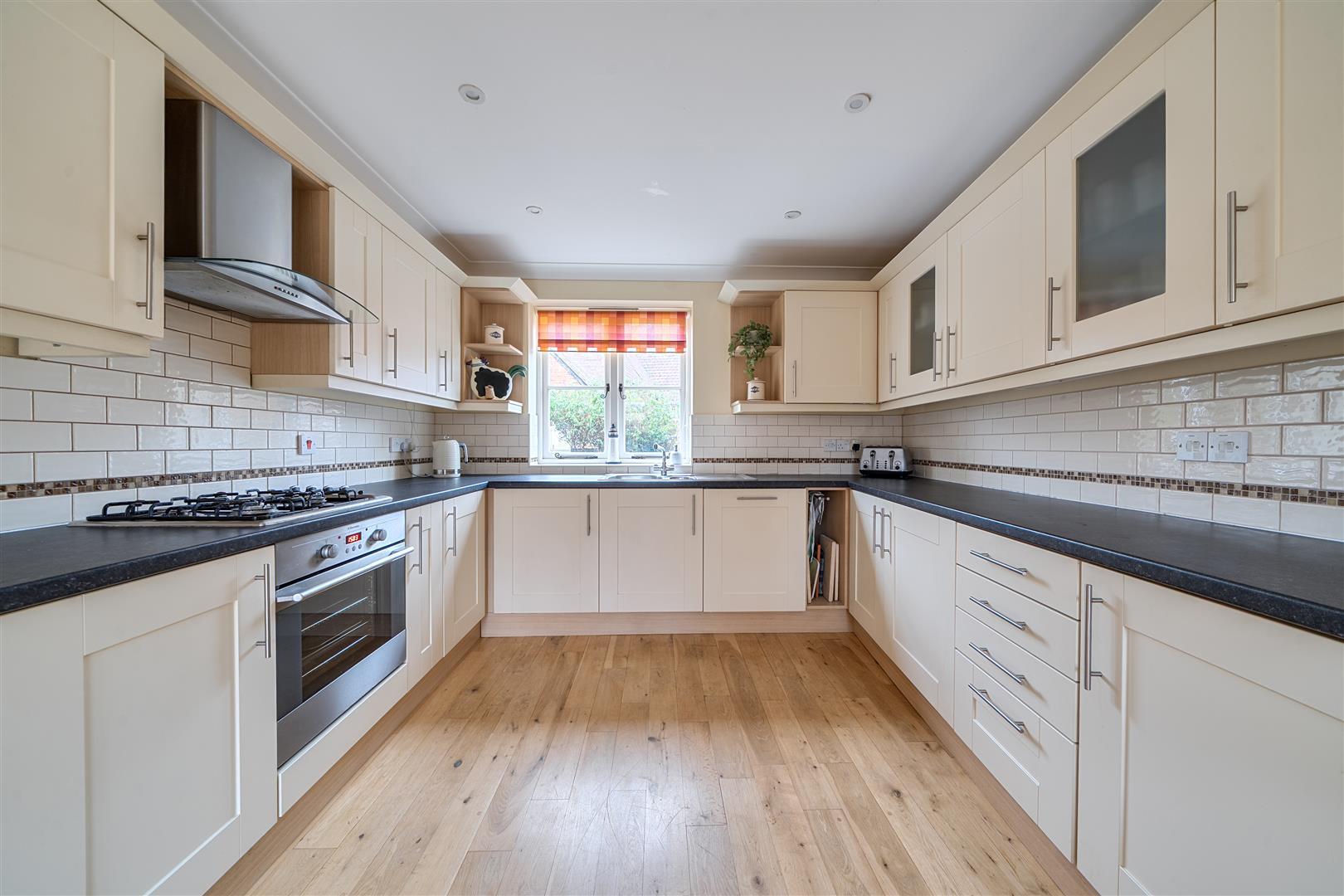 Property Image c2af0cf2-deb9-40fb-905d-46b064e90031