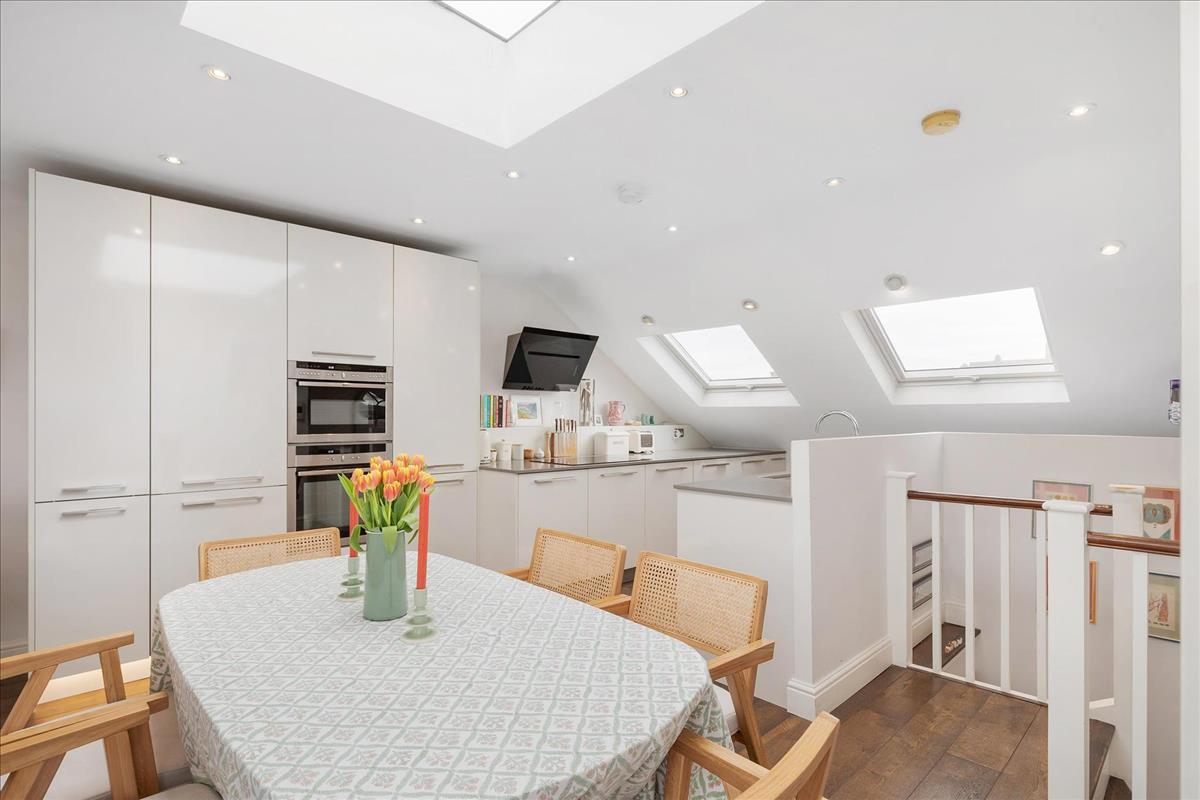 Property Image c2b1aa42-8dd4-4e84-91d0-0e38bcce6111