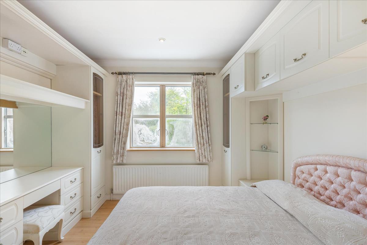 Property Image c2d5bbd5-249f-4403-b0d0-e35bf9bac123