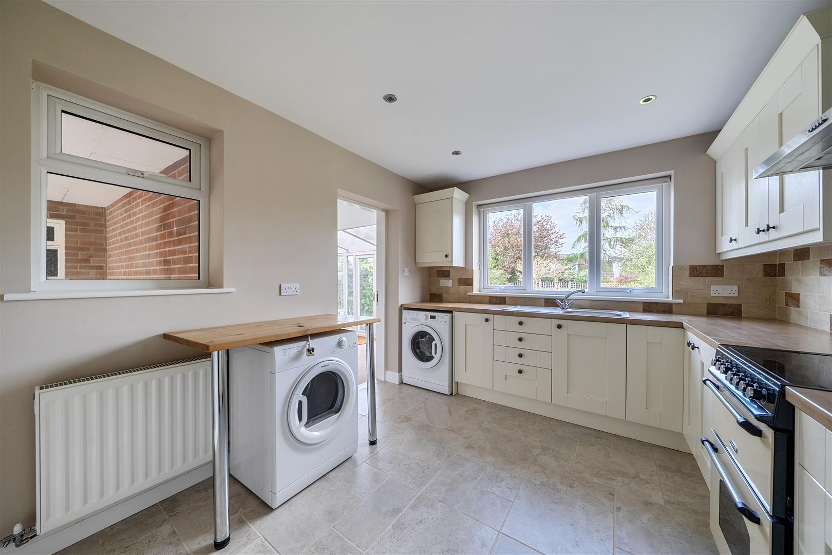 Property Image c2d90850-61e8-454b-b5f6-5865cbdee246