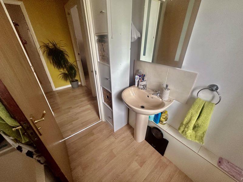 Property Image c2f28a43-3afd-4ba4-9323-af16a1b39986