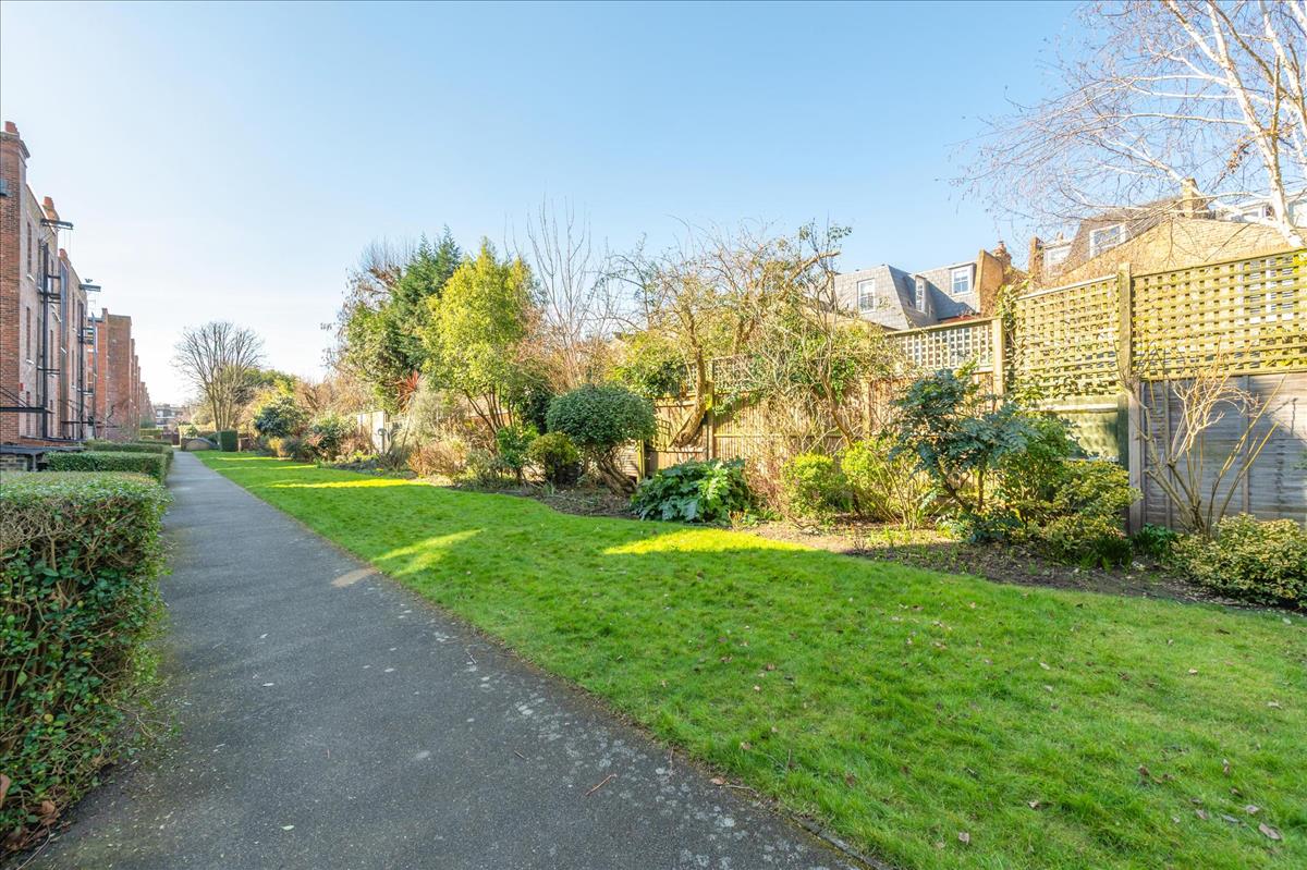 Property Image c2f7c876-ad74-47f5-a878-cb030375e93a
