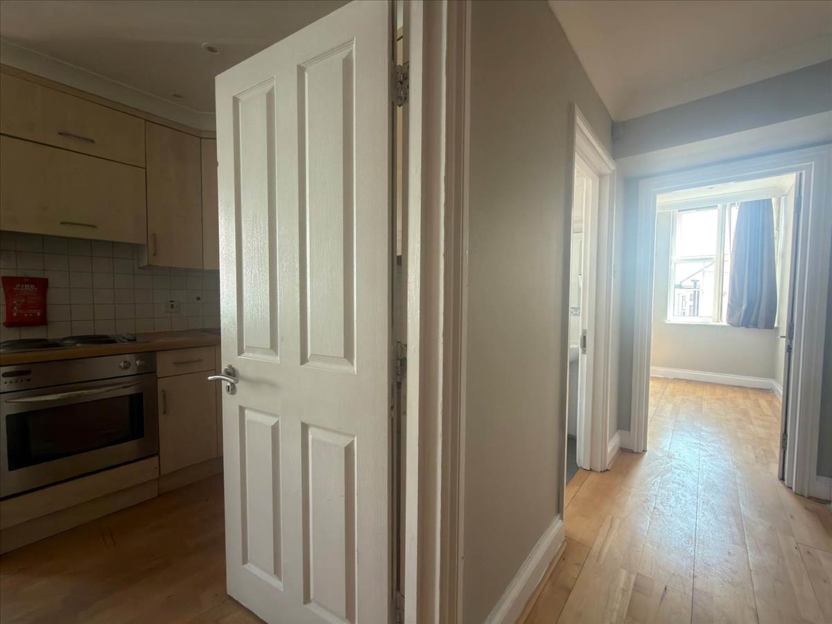 Property Image c3075232-735e-4ef3-b39e-e9475a8311a9