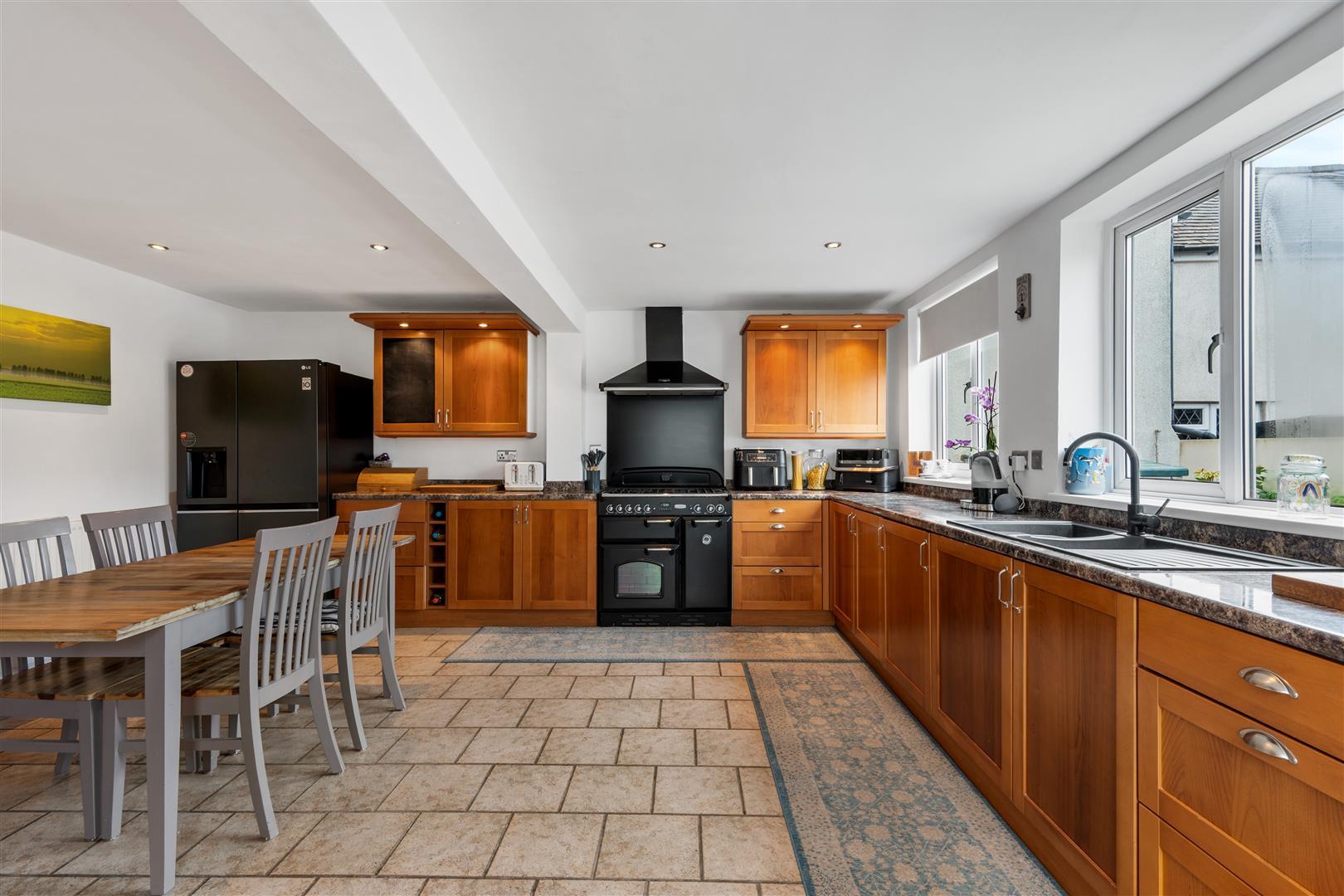 Property Image c325da6f-9099-4e92-aa83-f906b2382109