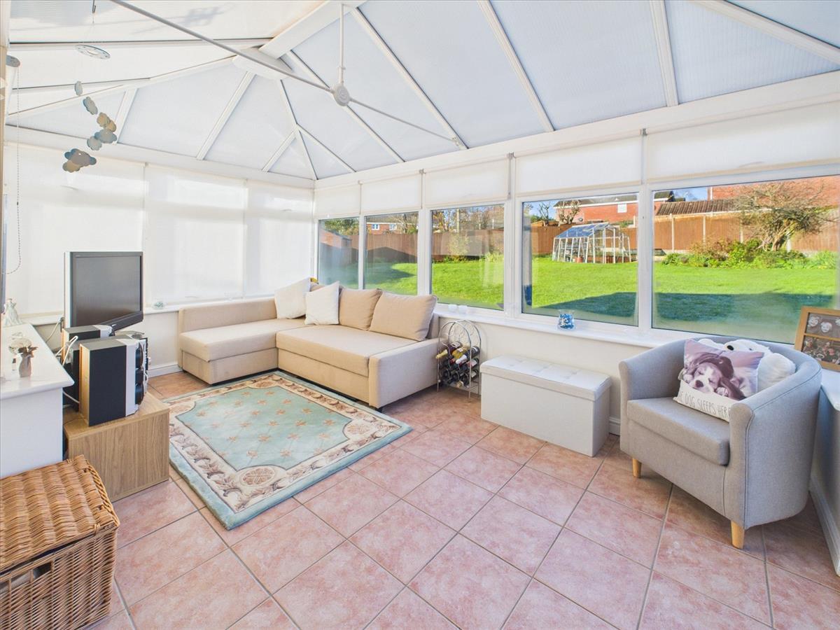 Property Image c3295882-6941-49b3-926b-52349fa1c3fa