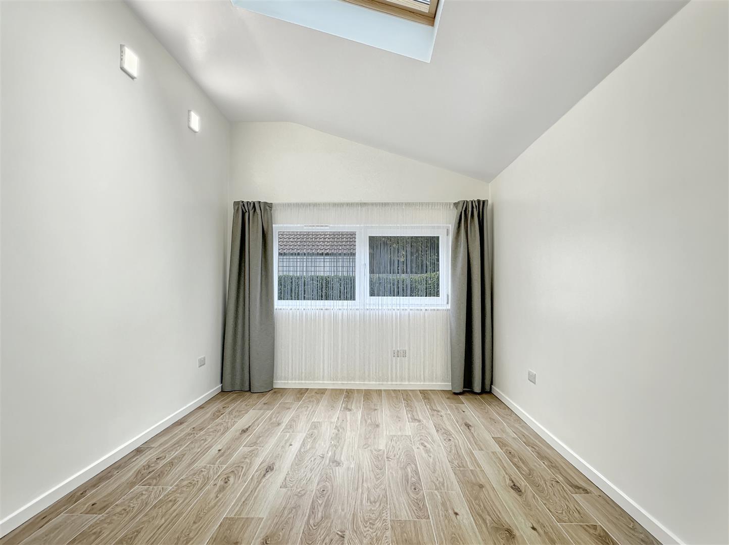 Property Image c338b4a1-8695-45e9-b34c-aa11f9bf6250