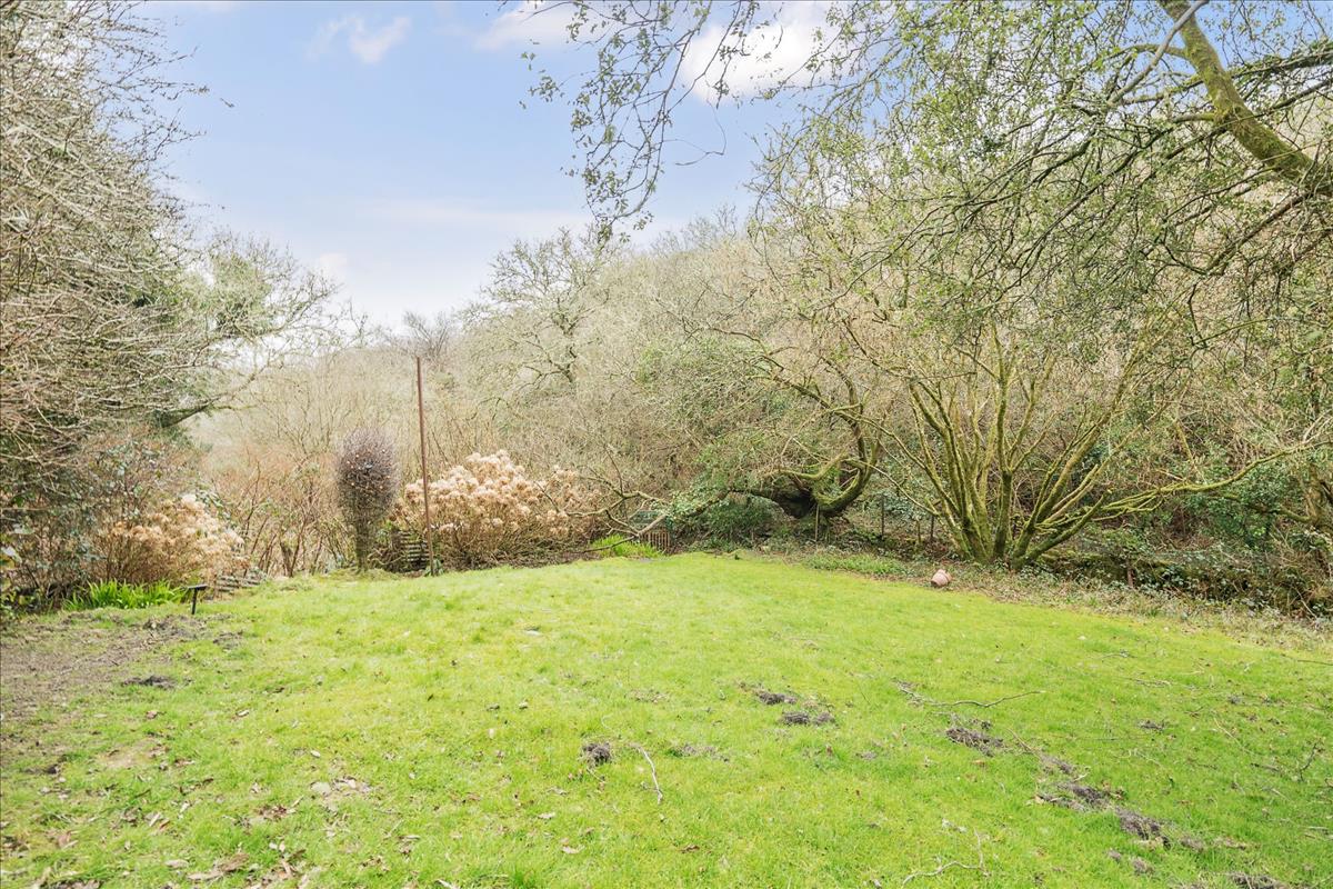 Property Image c33c4b6e-ab3c-40ce-865f-915055224f98