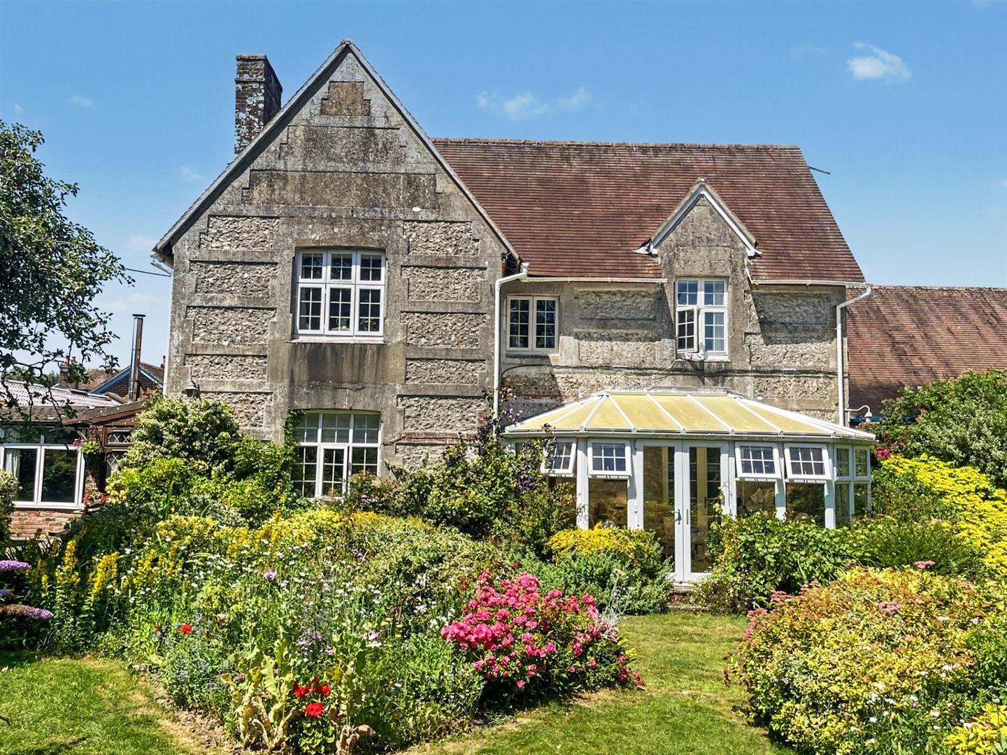 Property Image c34c4b30-f1e5-43f3-912a-b461f22a289c