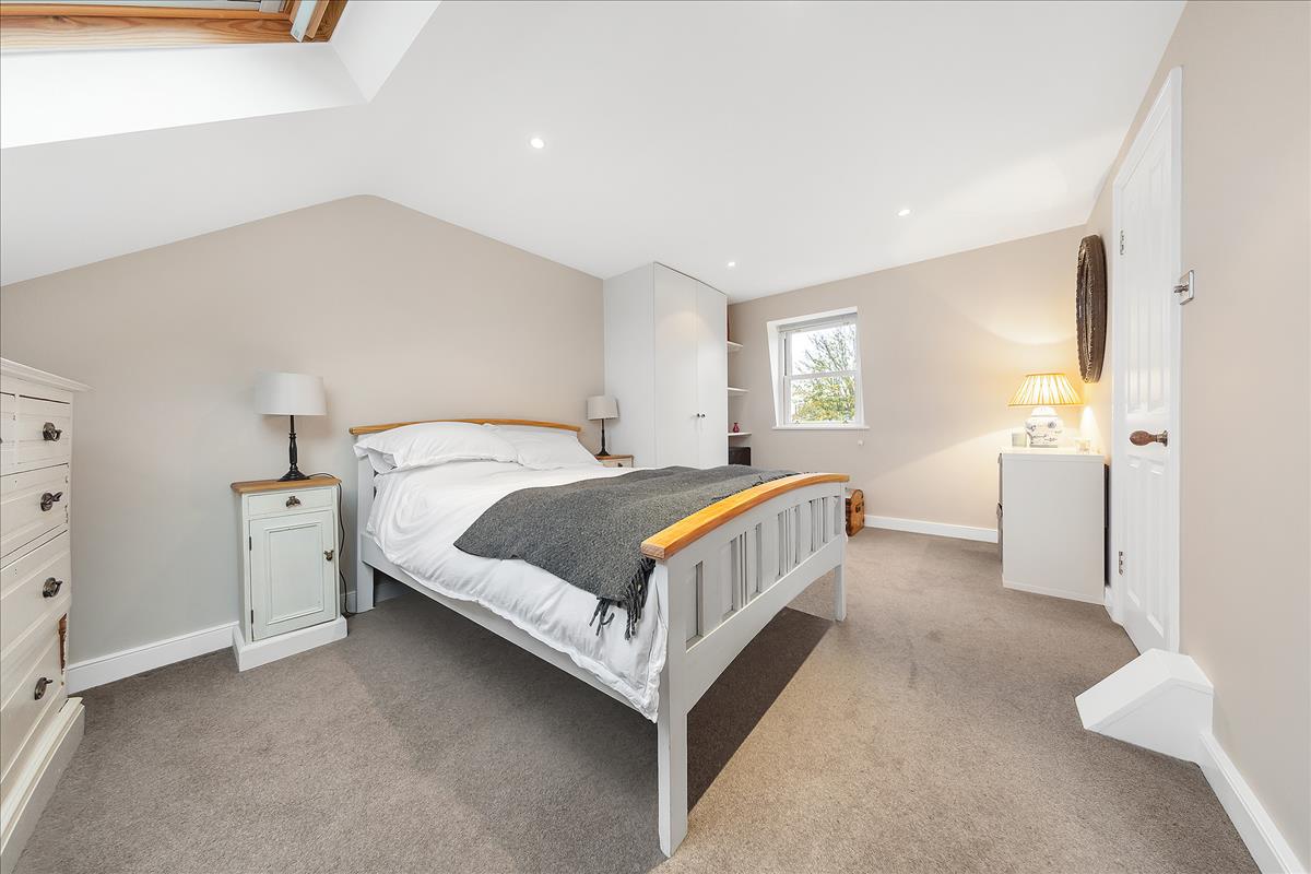 Property Image c3517014-29ac-46a7-9cf0-d4270a9ac470