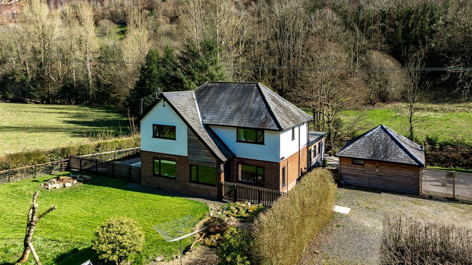 Property Image c37f6f2e-d1fb-443c-a3fb-c5e91d260c7b