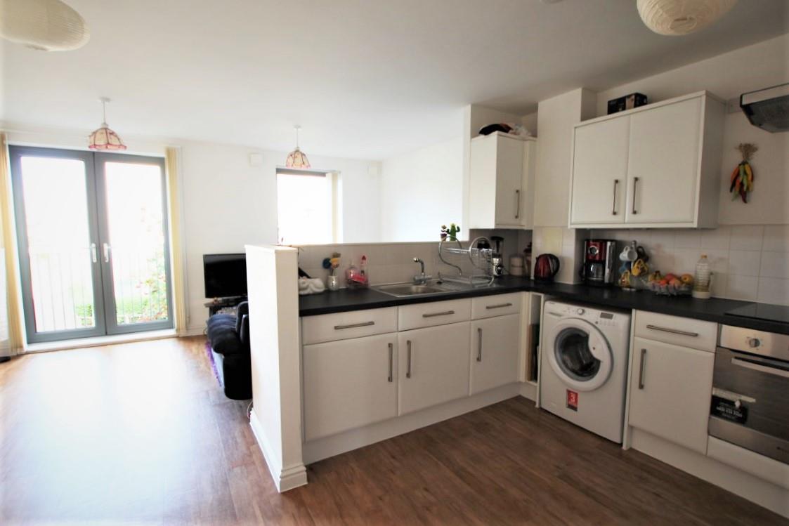 Property Image c384e09e-3f04-47b0-b85b-60028b9e7f68