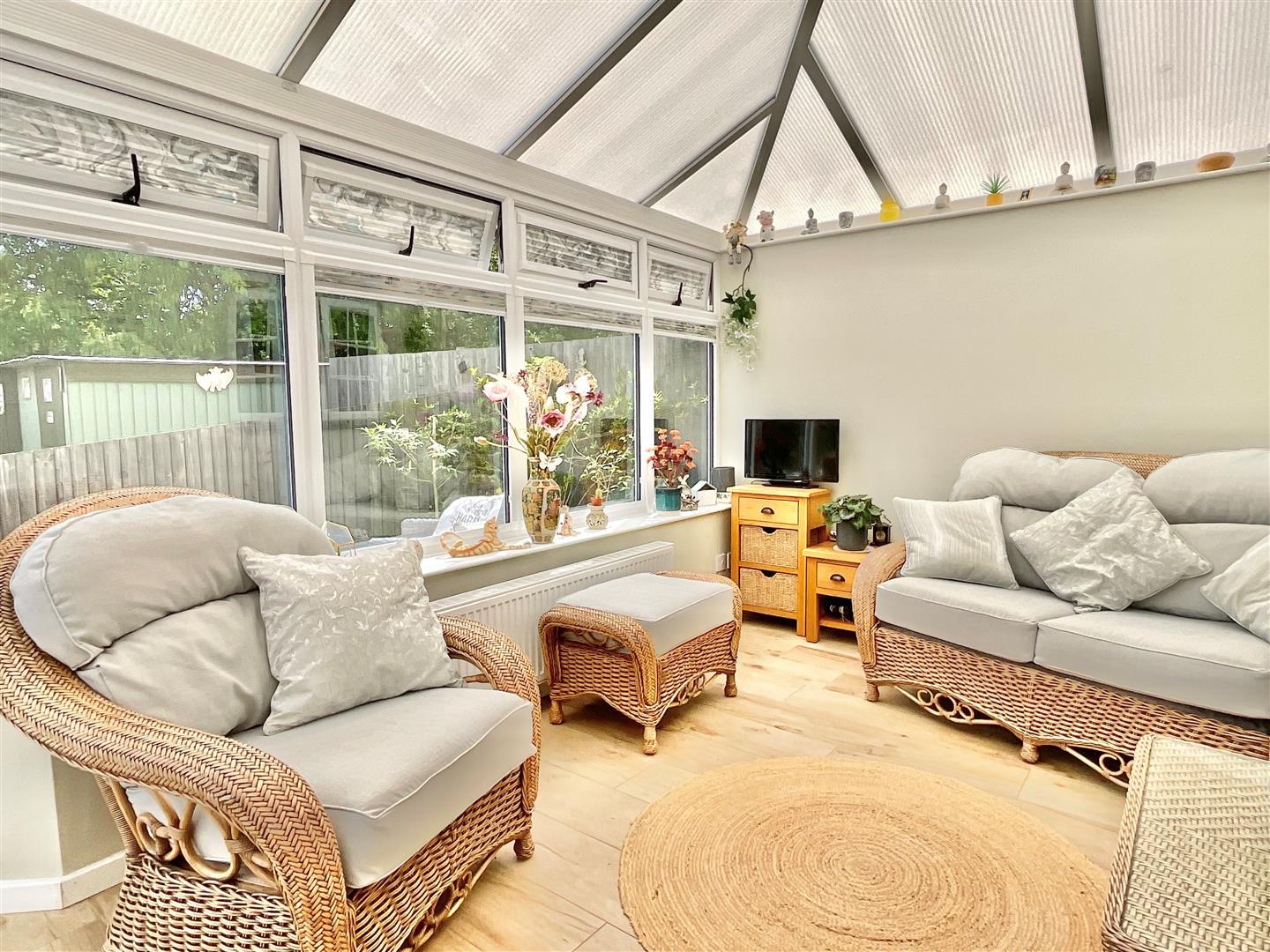Property Image c38761d7-28b8-4a55-8044-913f5ead5a93